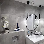 Διαμέρισμα Port & Wellness 218