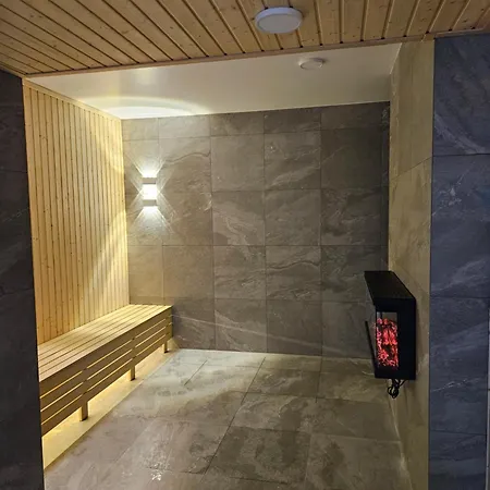 Apartment Port & Wellness 218